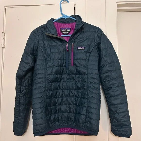 Patagonia Women's XS Purple & navy blue Jacket - Picture 4 of 6